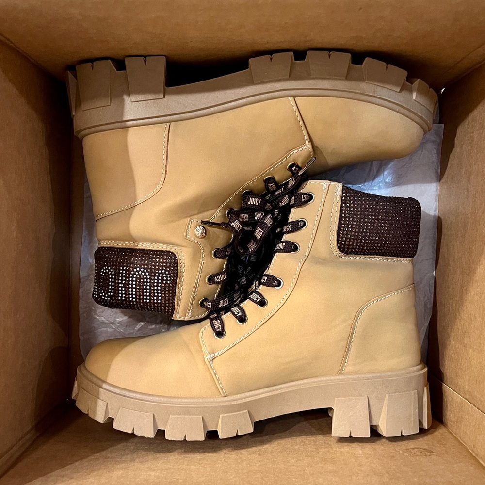 Juicy Couture NWT Juicy Jinger Honey
Boots - Picture 3 of 10